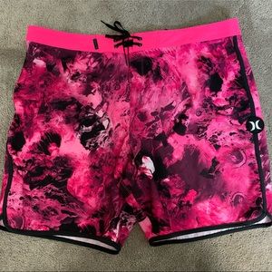 Men’s 18” Board Shorts - Phantom Breast Cancer
